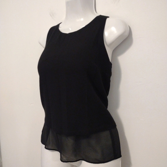 Banana Republic Factory - Sleeveless Texture Over Sheer Zipped Top - Picture 6 of 16